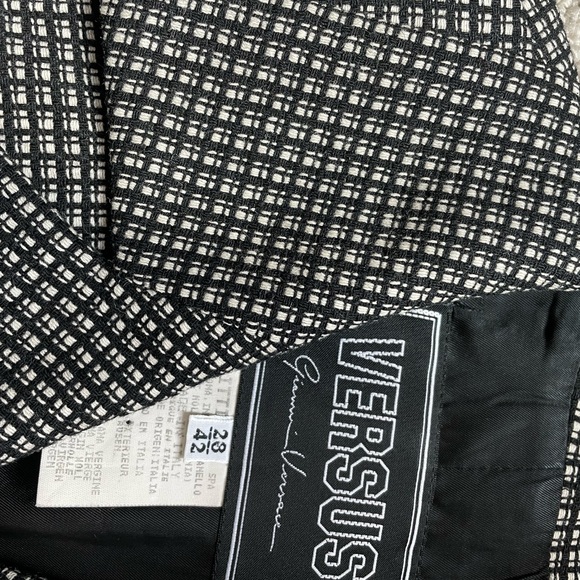 Unlisted Item for Live Show - Picture 10 of 11